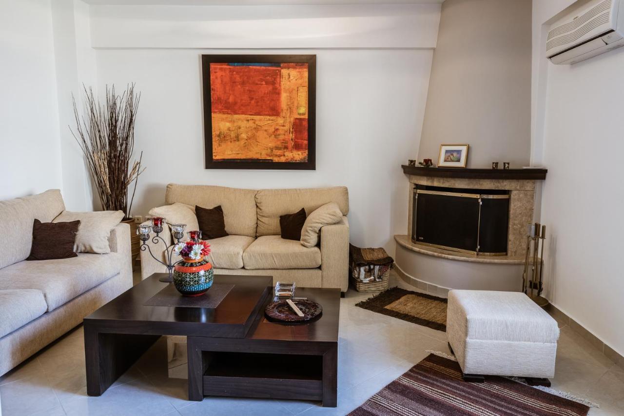 Vila Cactus Maisonette Near Airport Pórto Ráfti Exteriér fotografie